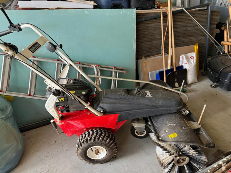 TSR-Maschinen-Schneebuerste-web