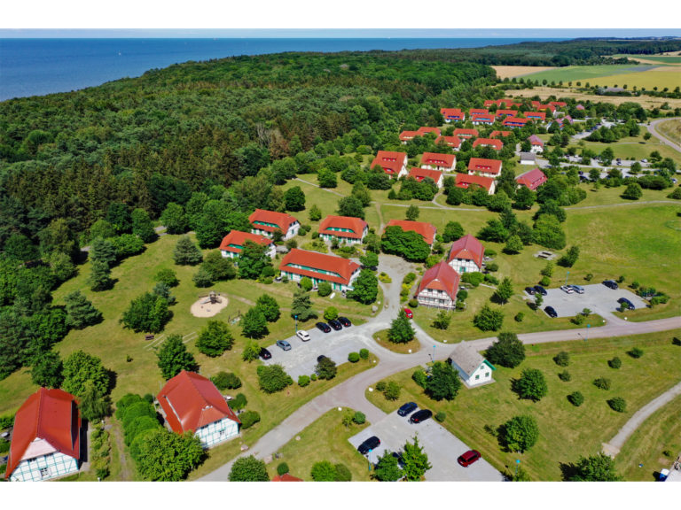 mit dem 1. Januar 2026 neu unter Vertrag Feriendorf am Bakenberg Weiler A bis D